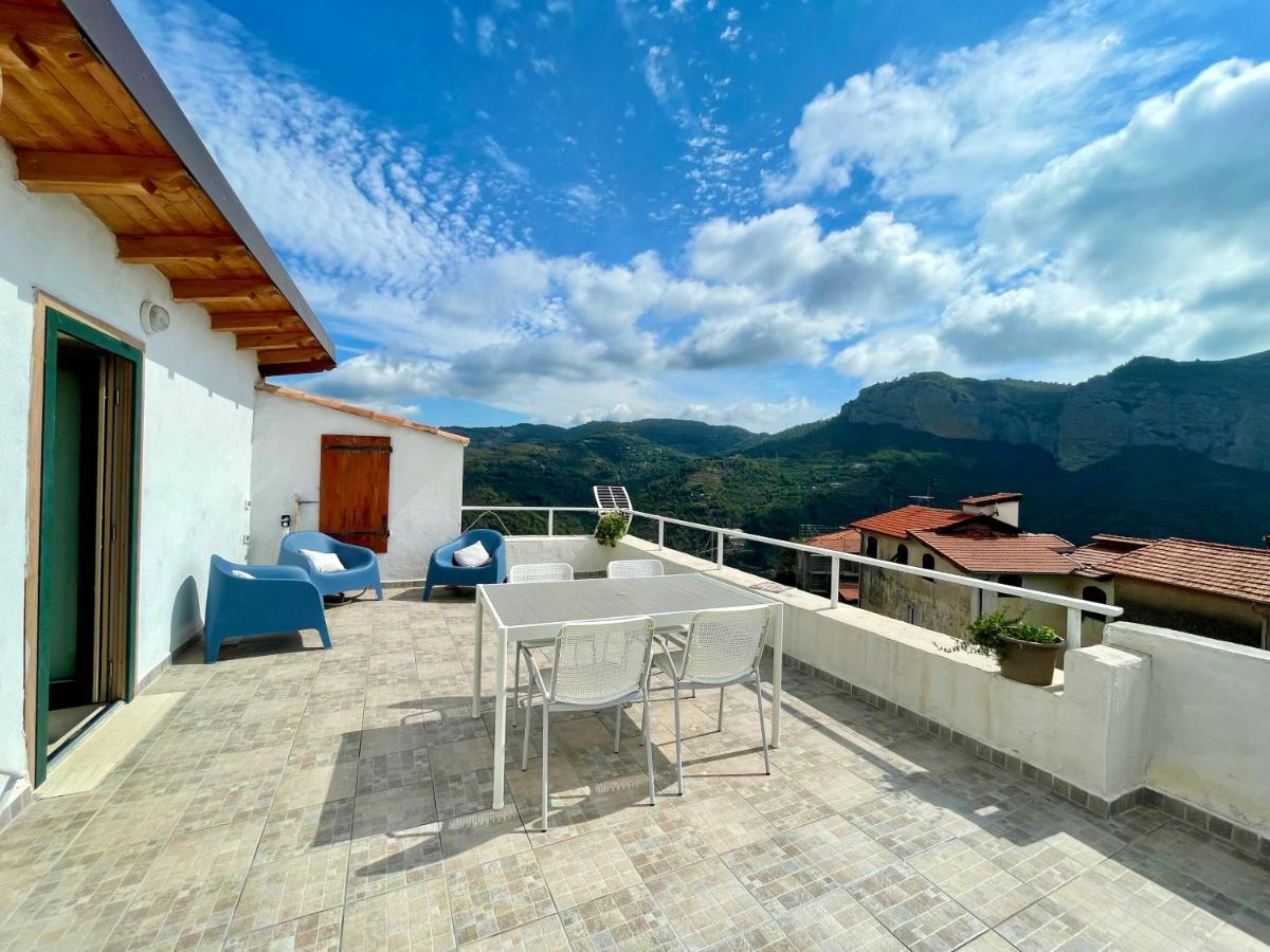 La Terrazza Di Seglia Apartment Ventimiglia Luaran gambar