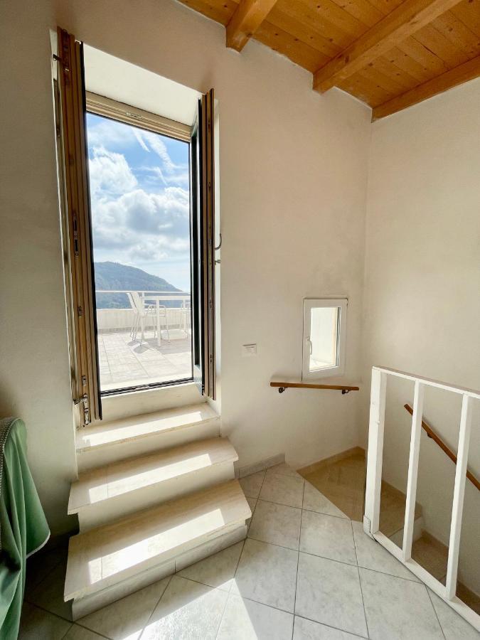 La Terrazza Di Seglia Apartment Ventimiglia Luaran gambar